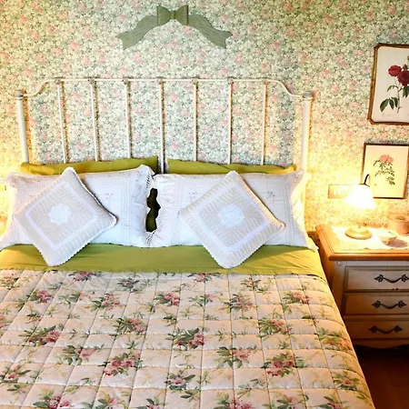 Affittacamere Alle Rive Bed'n'books Apt 3*