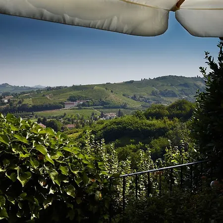 Guest house Alle Rive Bed'N'Books Apt Calamandrana